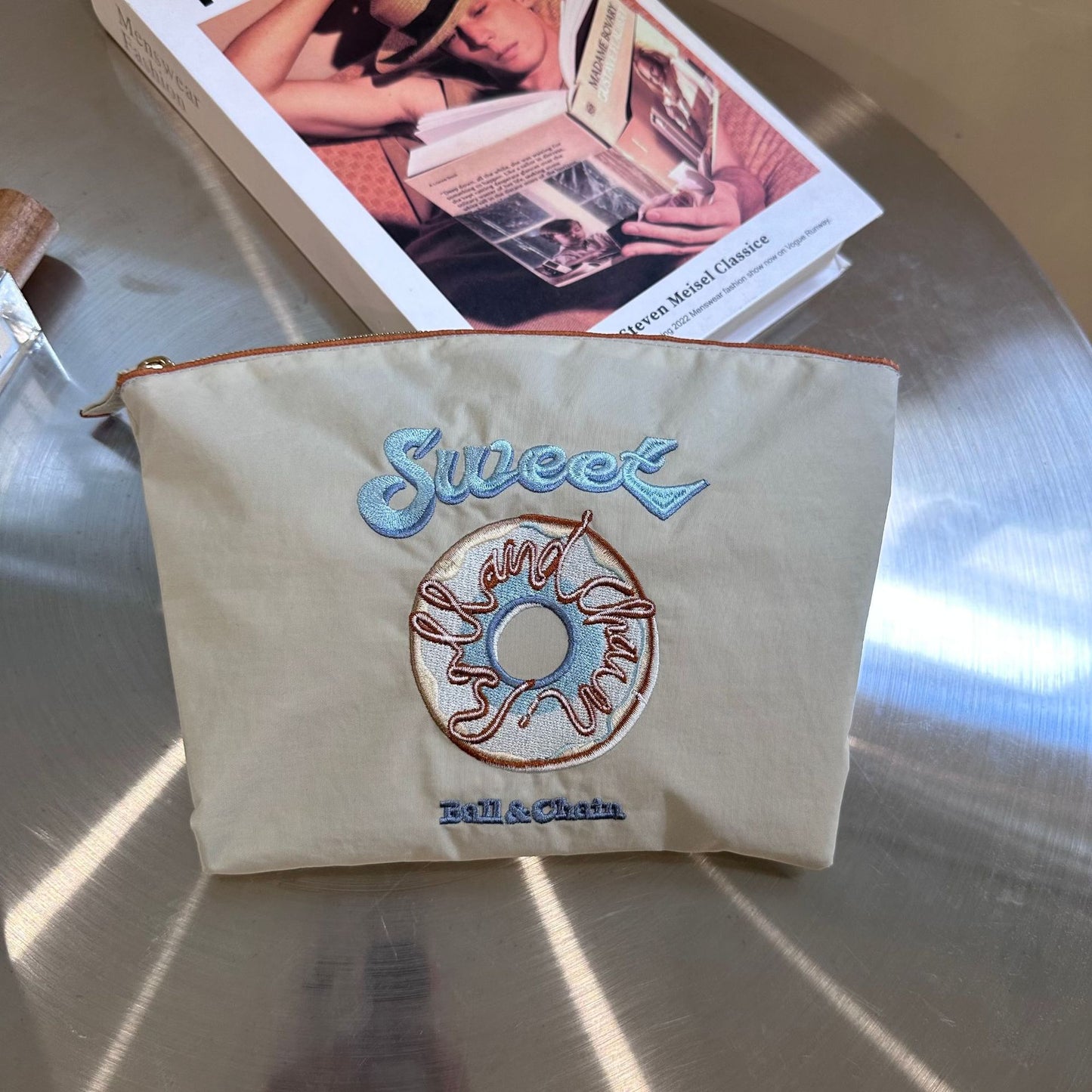 Round Embroidery Environmental Protection Storage Waterproof Cosmetic Bags