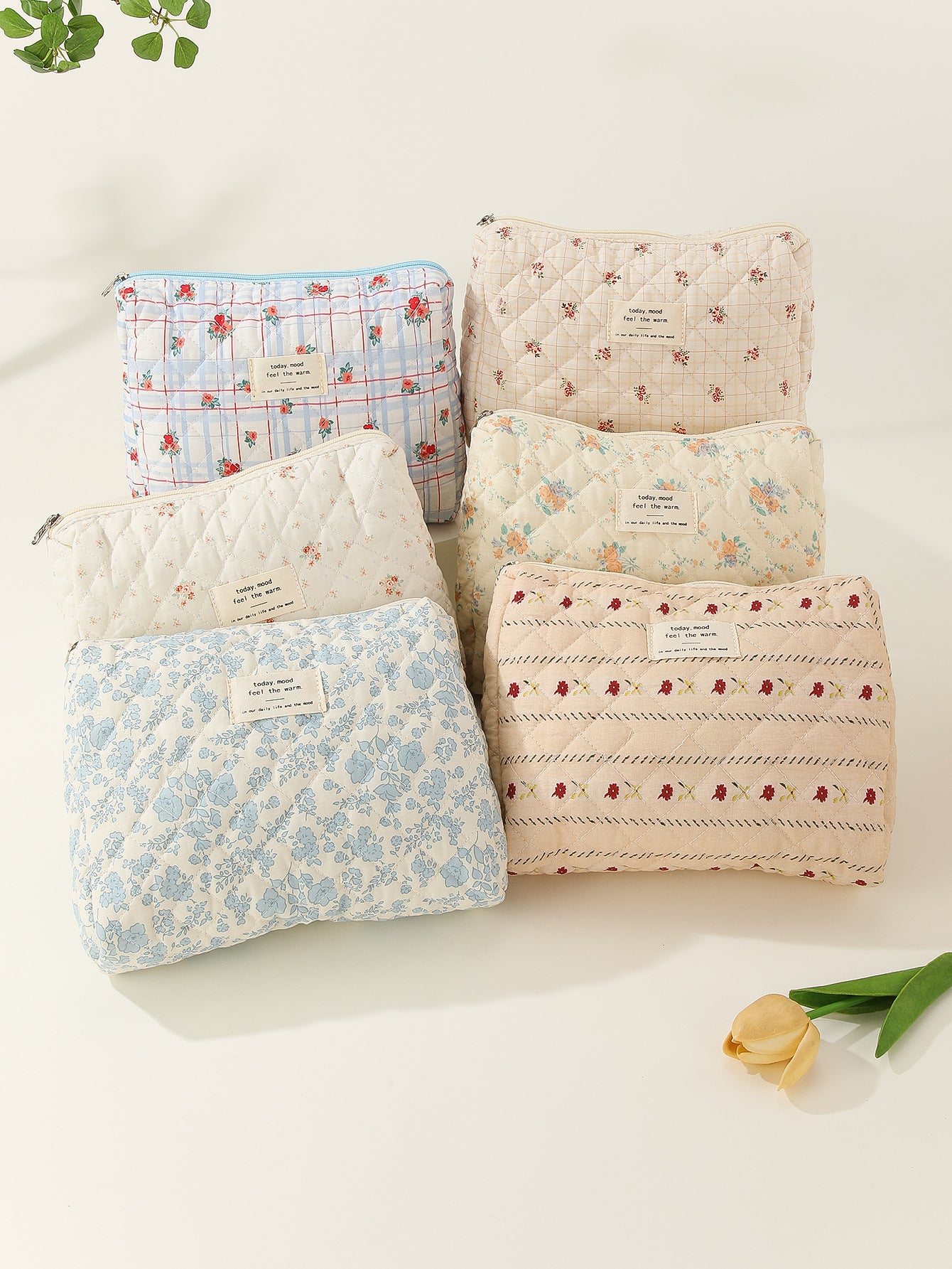 Capacity Liner Floral Storage Carrying Quilted Cosmetic Bags