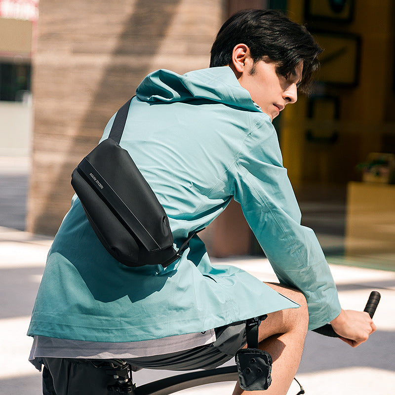 New Men's Fashion Trendy And Leisure Men's Chest Bags