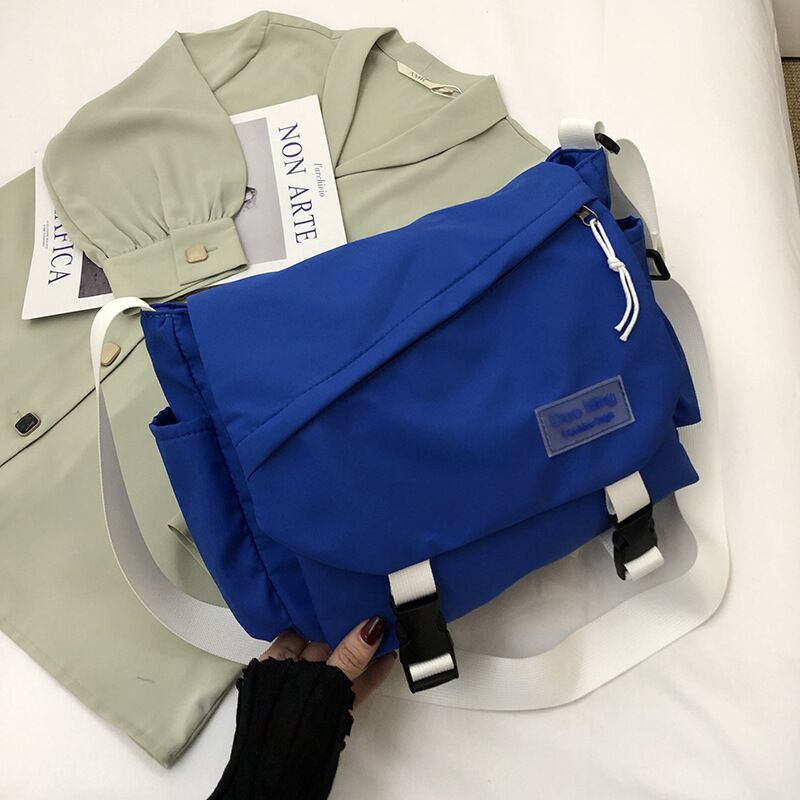 Women's Klein Blue Harbor Style Street Shot Crossbody Bags
