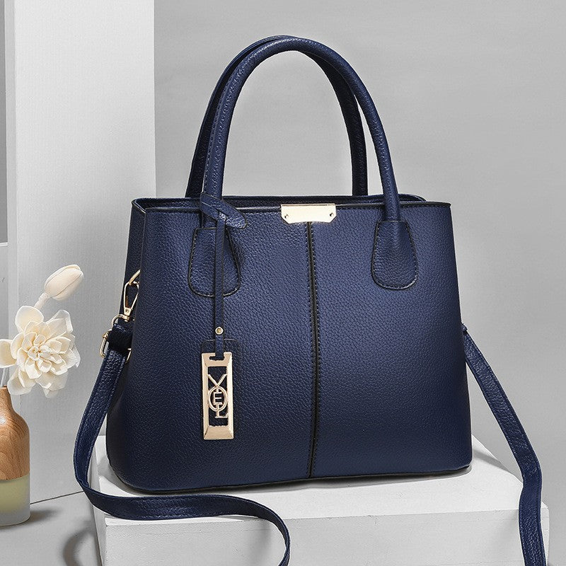 Women's Spring Iron Pendant Decorative Large Capacity Handbags
