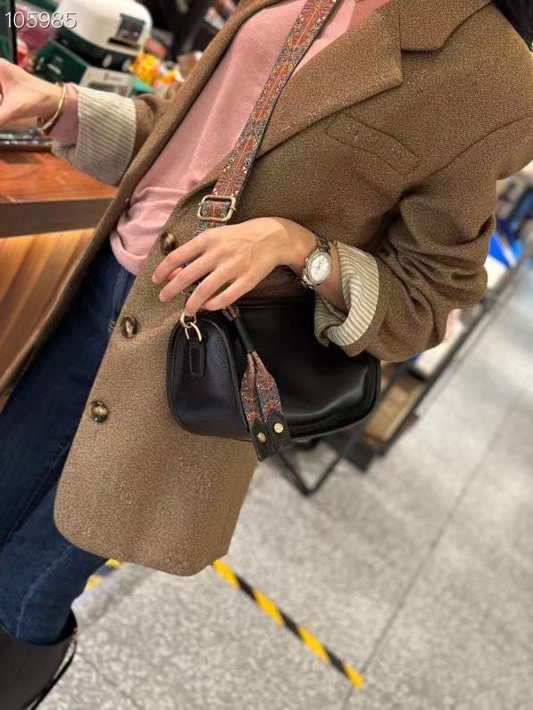 Women's Capacity Soft Full Grain Leather Texture Wide Shoulder Bags