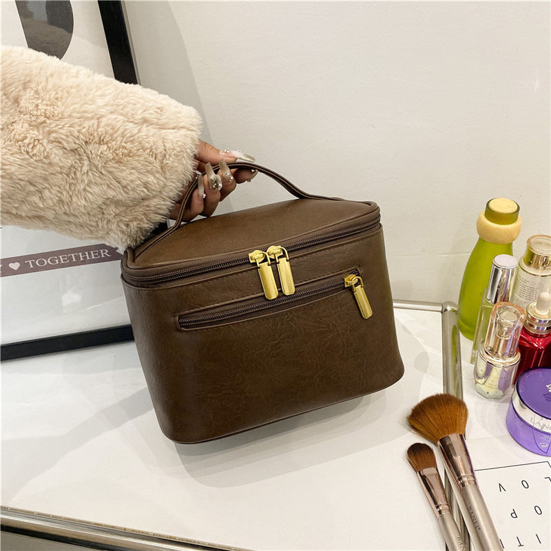 Comfortable Leather Cosmetics Storage Portable Toiletry Bags