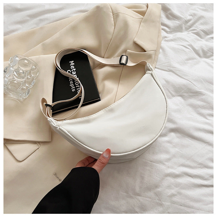 Women's Nylon Trendy Dumpling Lightweight Style Crossbody Bags