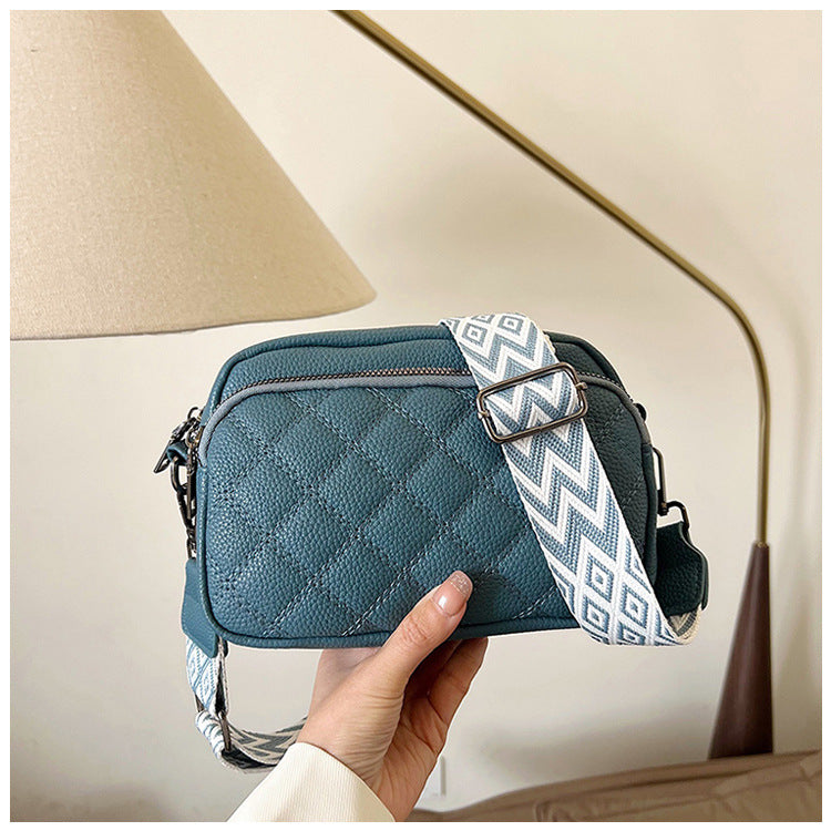 Women's Diamond Pattern Classic Style Soft Leather Shoulder Bags