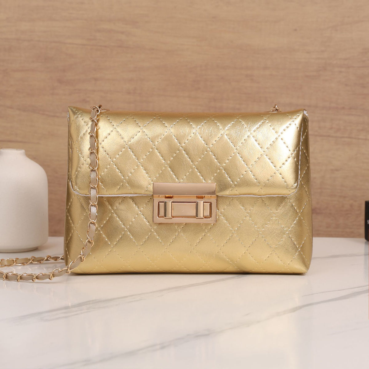 Affordable Luxury Fashion Simple Quilting Embroidered Pouch Bags