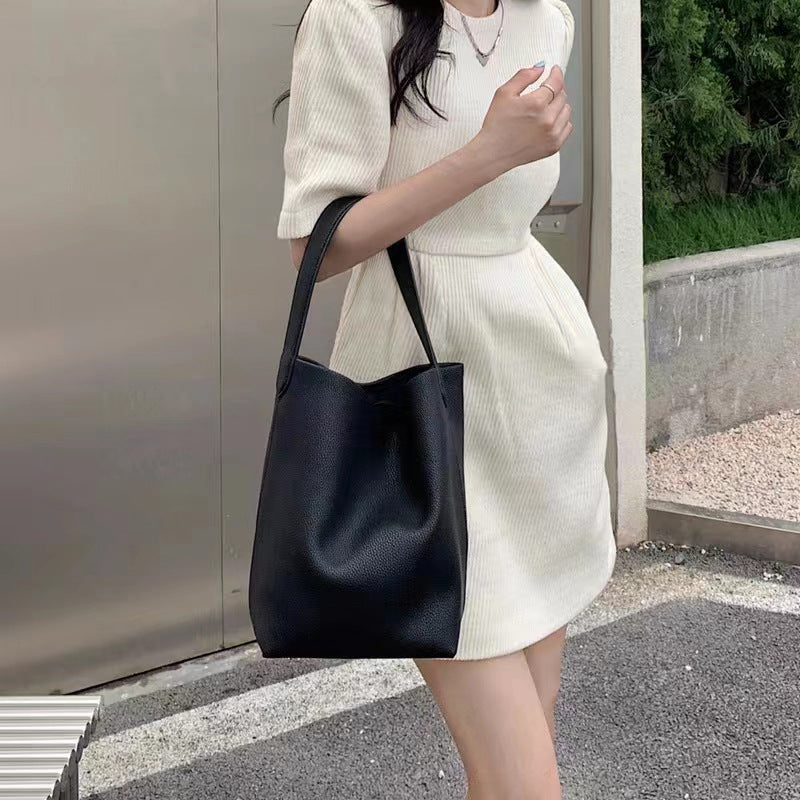 Women's Design Cowhide Large Capacity Versatile Simple Shoulder Bags