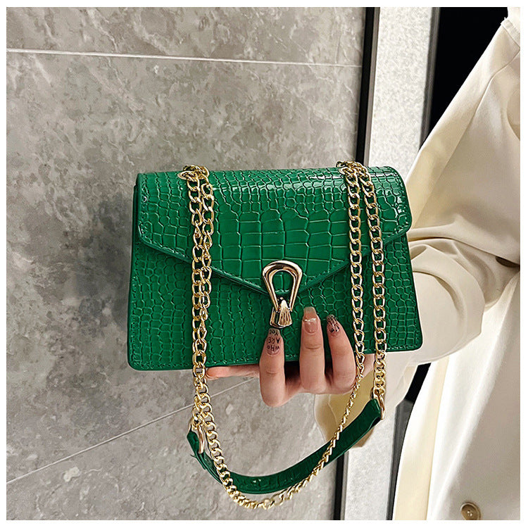 Women's Red Crocodile Pattern Chain Springtide Flow Crossbody Bags