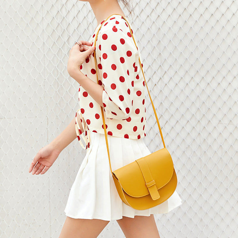 Women's Saddle Style Shell Personality Cell Bags