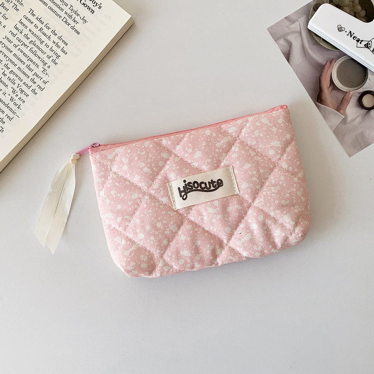 Attractive Quilted Good-looking Storage Portable Headset Makeup Bag