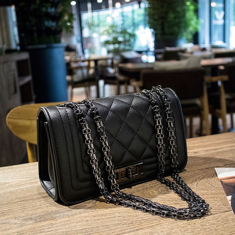 Women's Diamond Pattern Original Chain Texture Korean Style Crossbody Bags