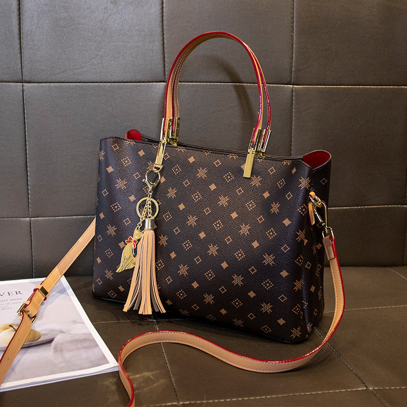 Women's Fashionable High-grade Large Capacity Design Western Crossbody Bags
