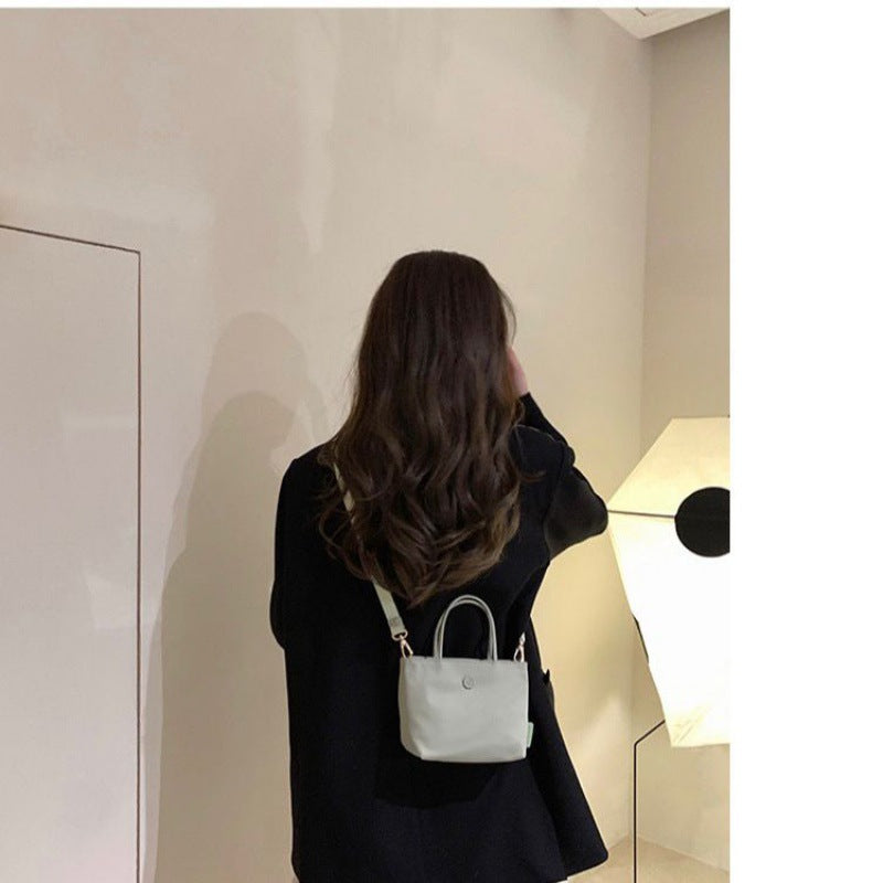 Casual Women's Attractive Fashion Nylon Commuter Handbags