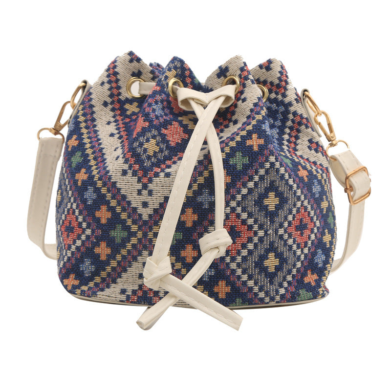 Women's Popular Western Style Ethnic Versatile Texture Bags