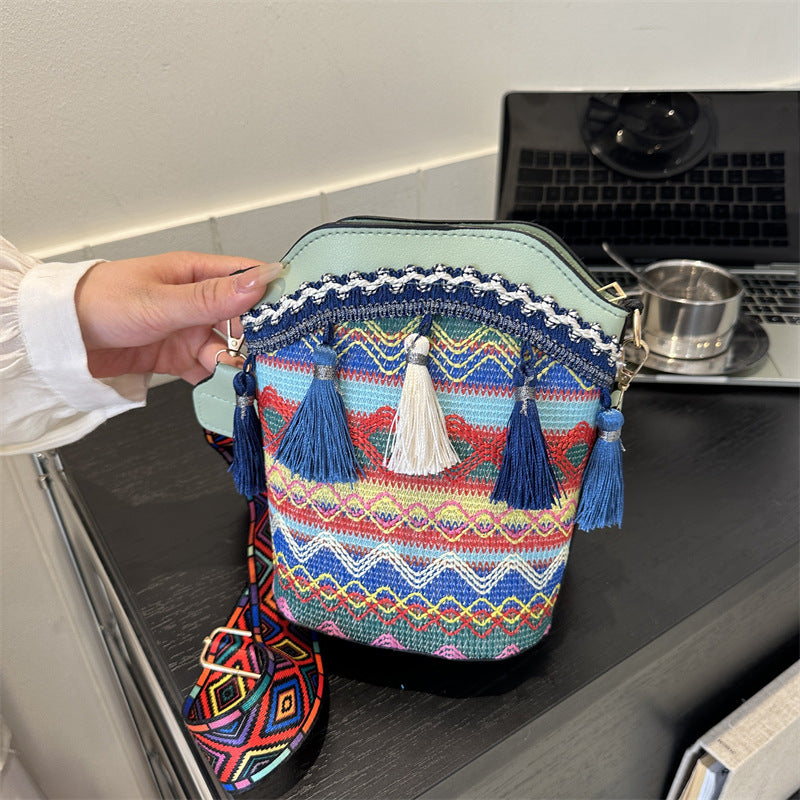 Women's Fashion Korean Ethnic Style Embroidered Shoulder Bags