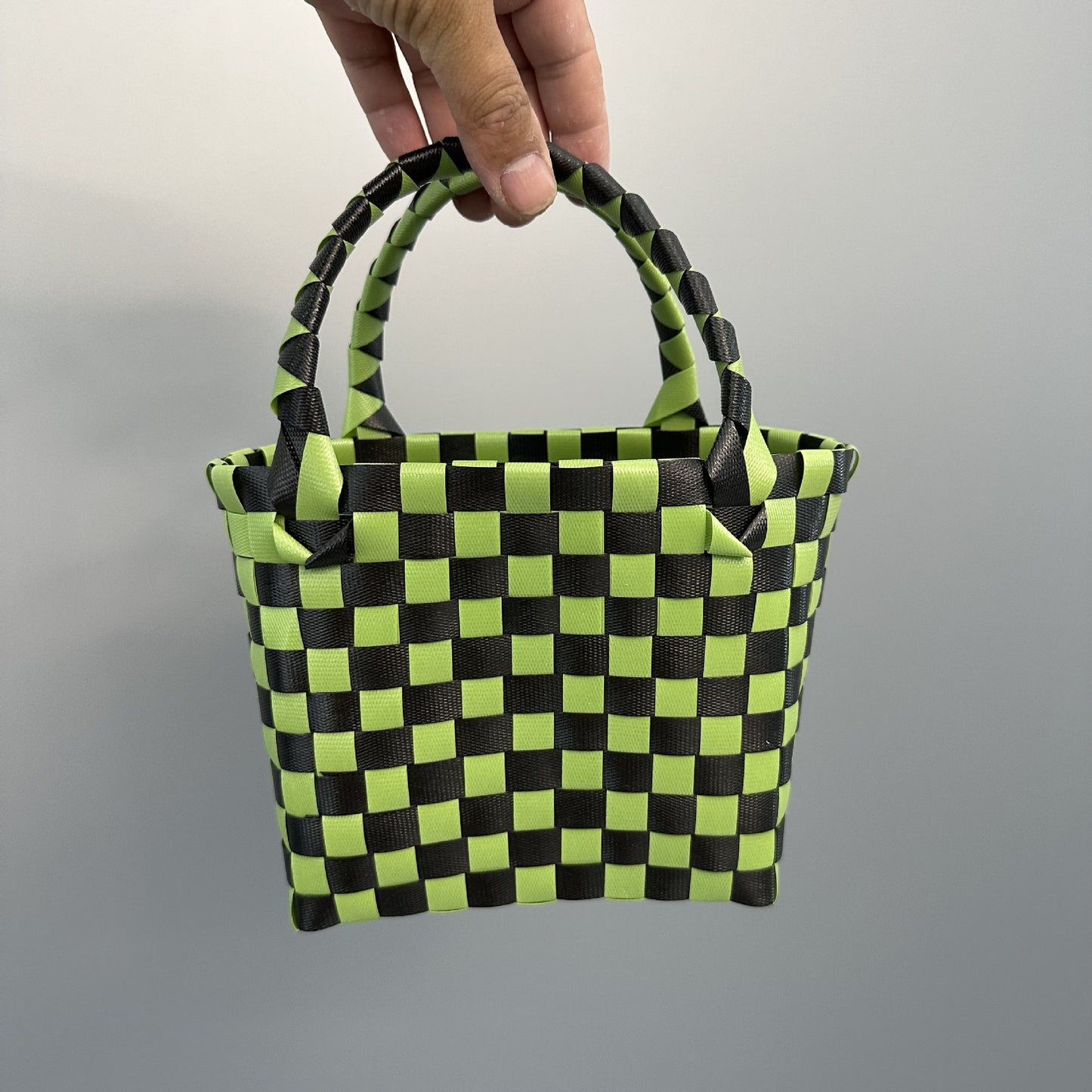 Women's & Children's & Plastic Woven Gift Basket Handbags