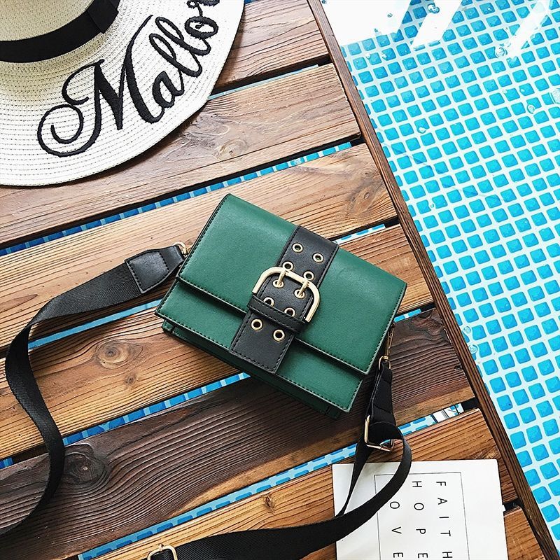 Women's Fashion Personality Large Capacity Korean Version Backpacks