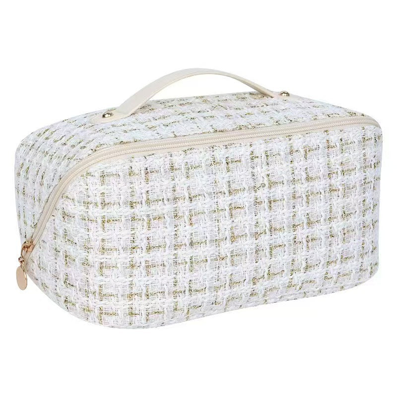 Elegant Large Capacity High Sense Classic Portable Cosmetic Bags