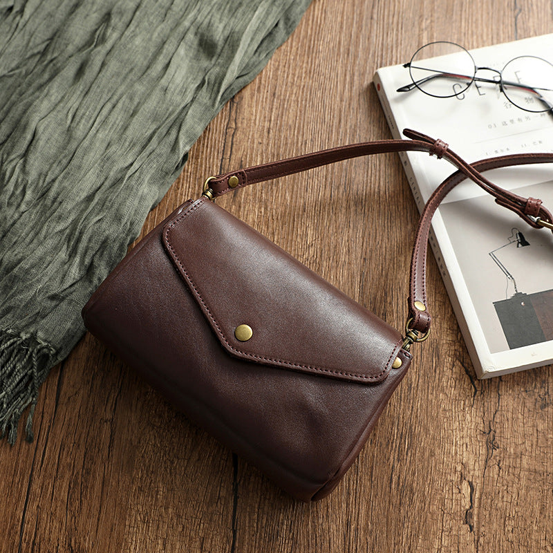 Women's Layer Cowhide Handmade Dye Penetration Waxing Leather Crossbody Bags