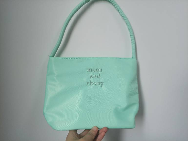 Women's Minority Fashion Commuter Embroidered Nylon Underarm Handbags