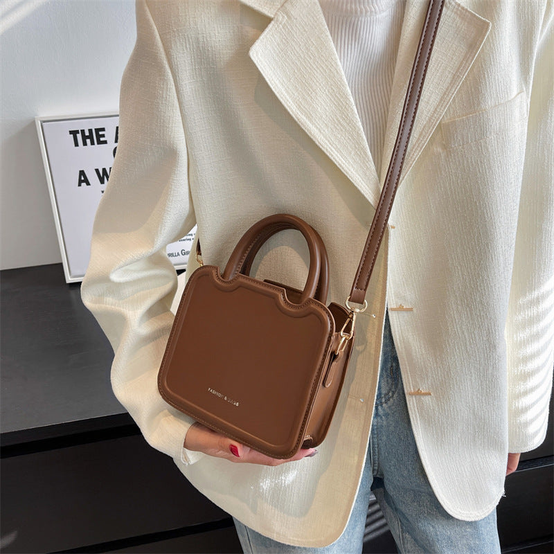 Women's Fashion Portable Korean Niche Design Retro Bags