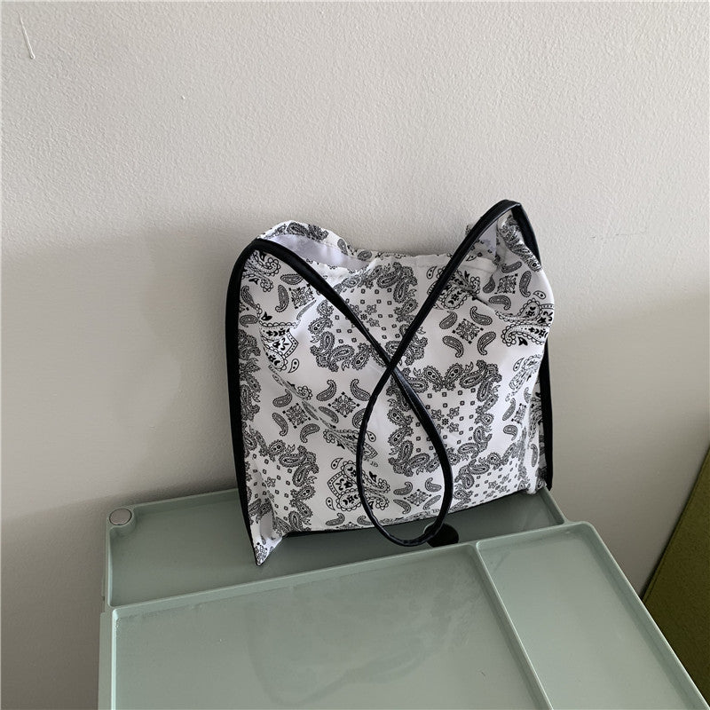 Women's Fashion Korean Cashew Flower Totem Printing Bags