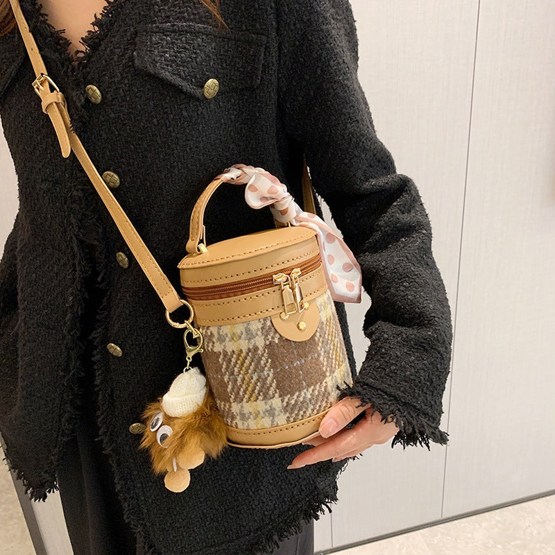 Women's Autumn Textured Cylinder Western Style Portable Crossbody Bags