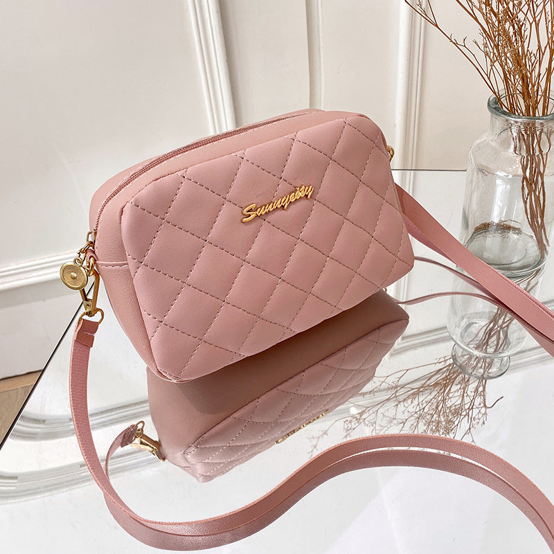 Attractive Stylish Women's Diamond Pattern Embroidered Crossbody Bags