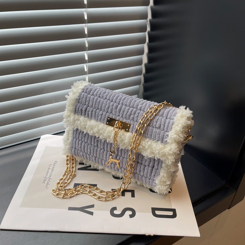 Clow Hand-woven Wool Material Finished Gifts Bags