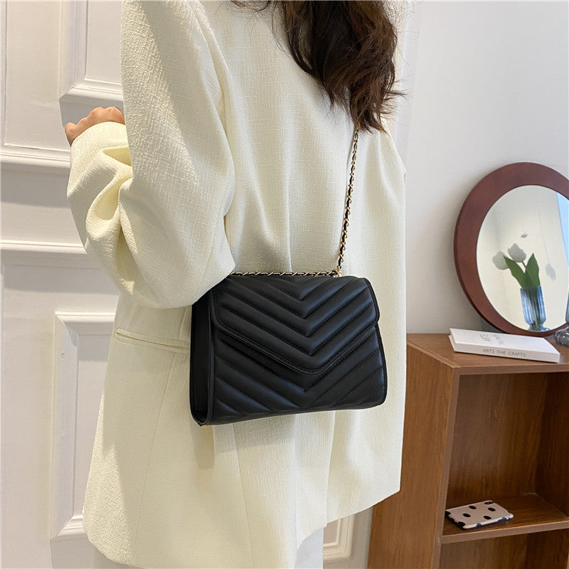 Stylish Women's Design Trendy Fashion Chain Small Square Bags