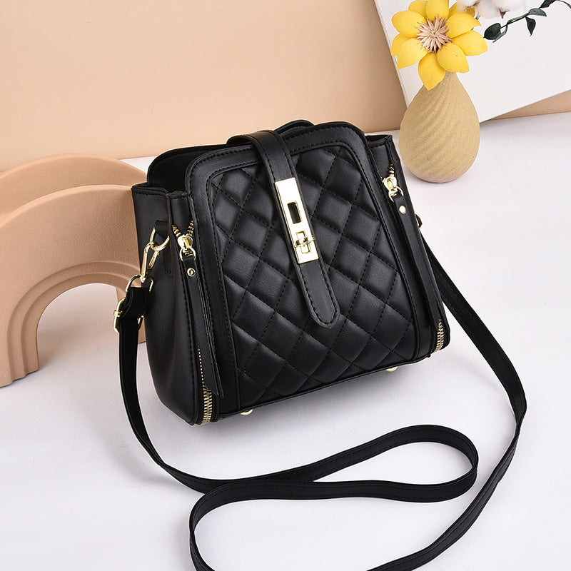 Women's Korean Style Fashion Large Elegant Versatile Handbags