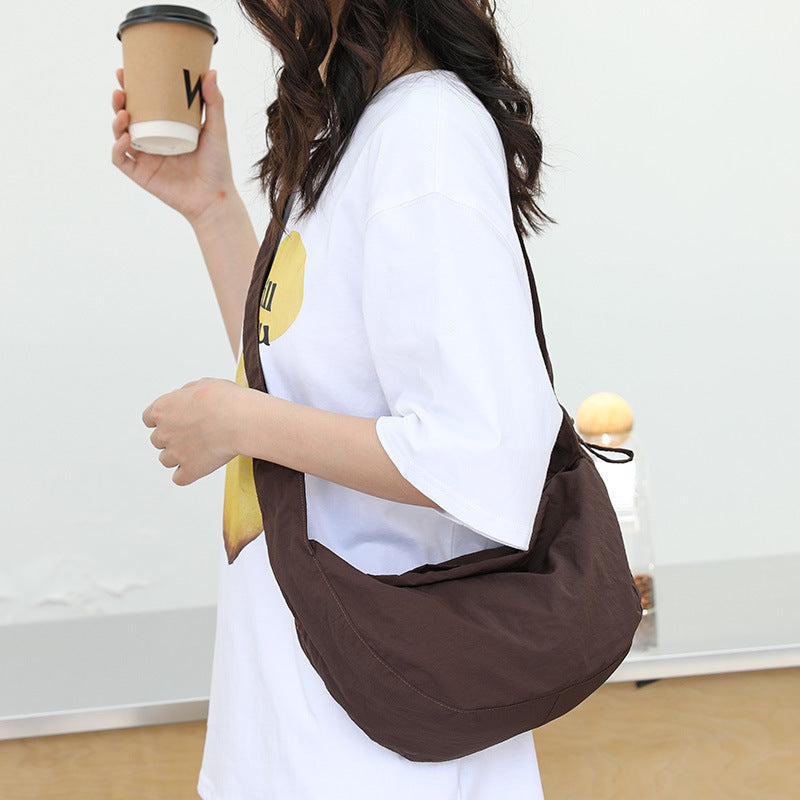 Women's Korean Leisure Artistic Pleated Nylon Dumpling Crossbody Bags