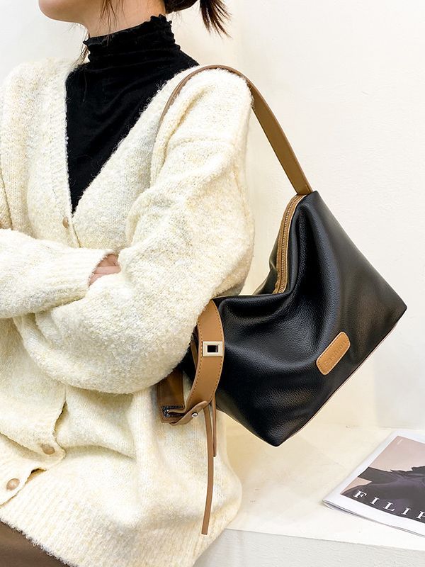 Women's Western Style Large Capacity Soft Underarm Crossbody Bags