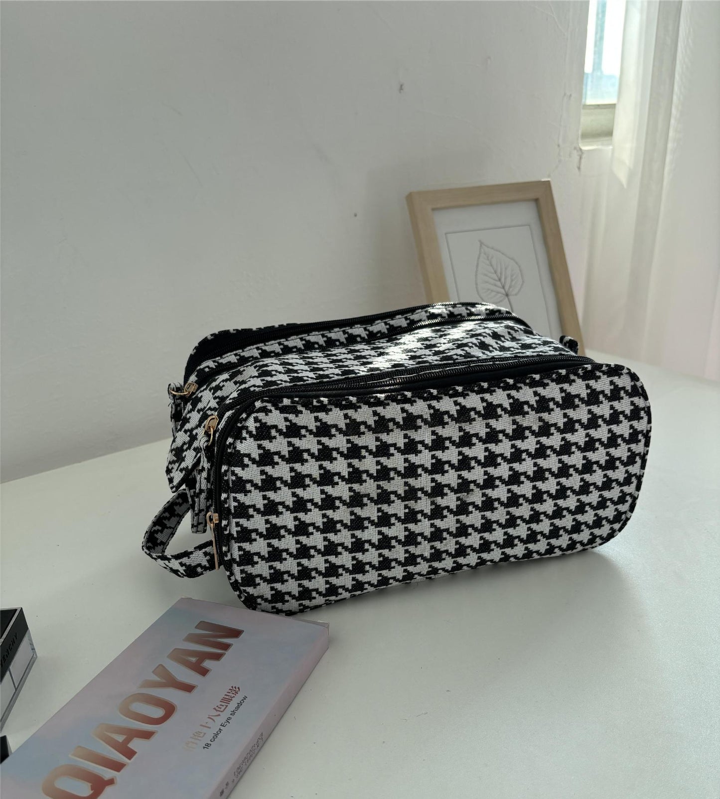 Women's Large Capacity Portable High-grade Makeup Brush Cosmetic Bags