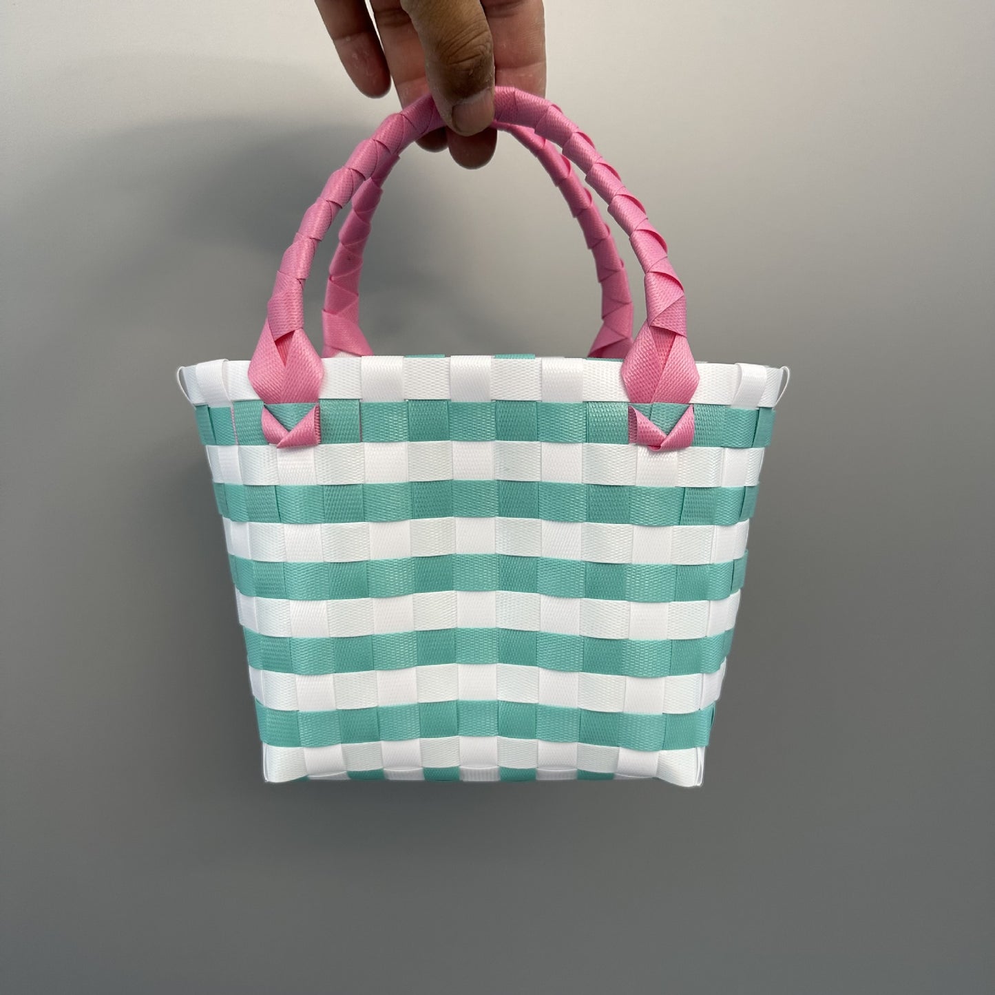 Women's & Children's & Plastic Woven Gift Basket Handbags