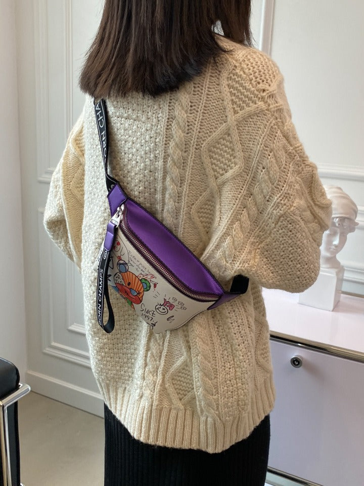 Women's Iti Printed Little Bear Pattern Contrast Crossbody Bags