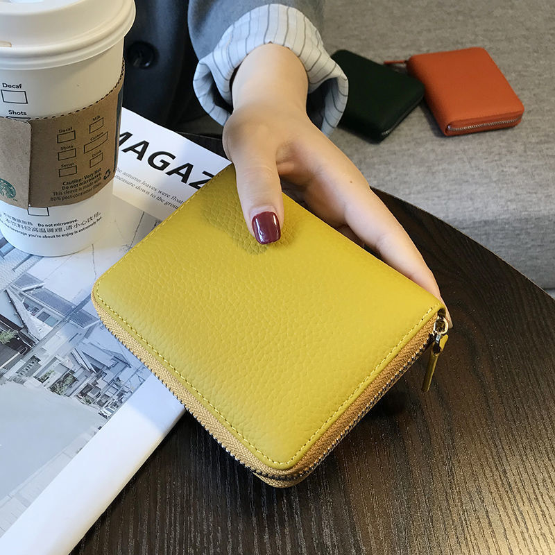 Women's Leather Large Capacity Multiple Slots Exquisite Card Holder