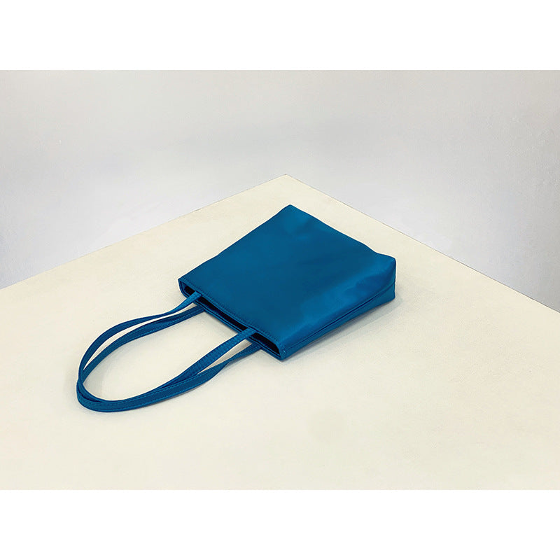 Women's Designer Model Real Silk Clutch Mobile Bags