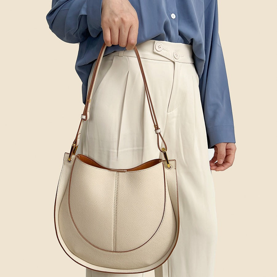 Women's Light Luxury Trendy Saddle Large Capacity Crossbody Bags