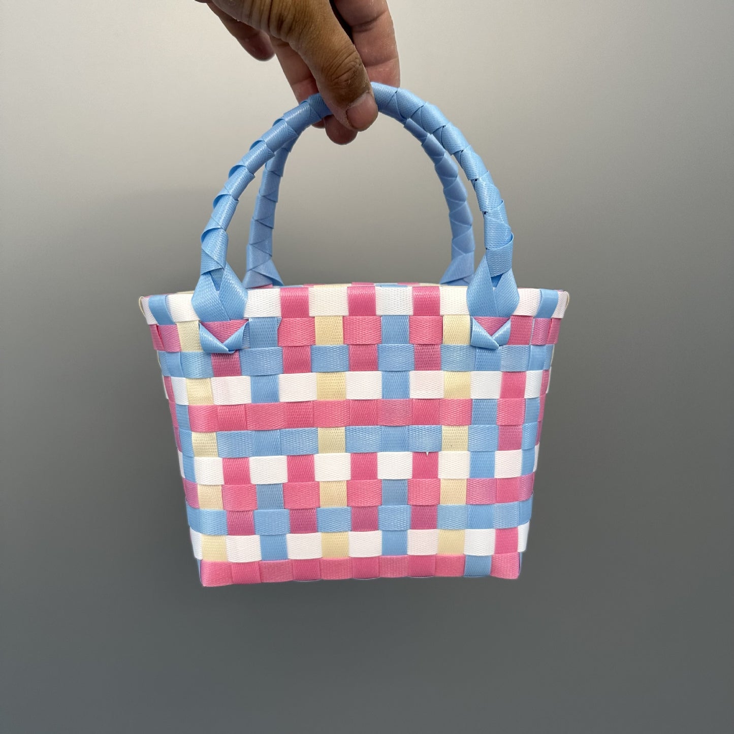 Women's & Children's & Plastic Woven Gift Basket Handbags