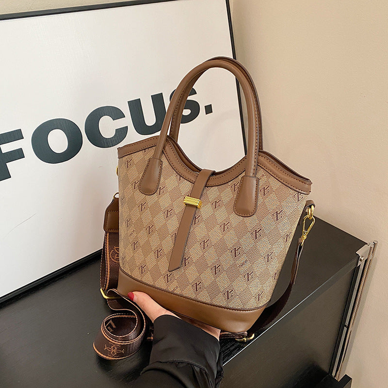 Women's Wide Straps Popular Fashion Presbyopic Retro Handbags