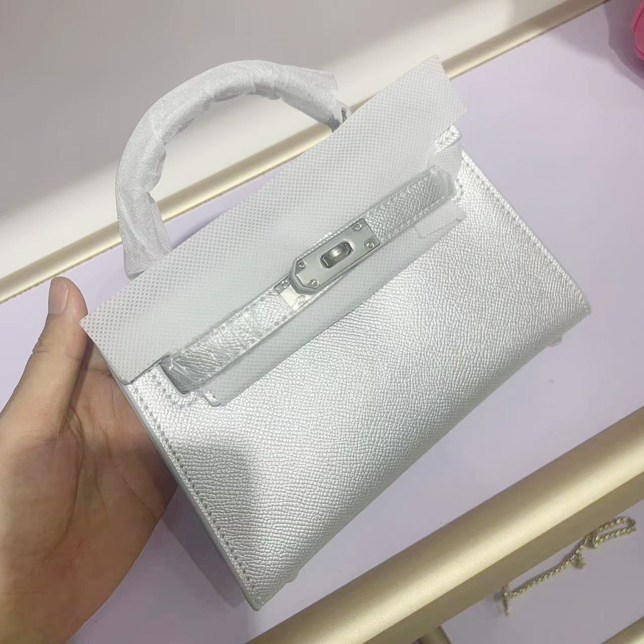 Women's Trendy Genuine Leather Fashionable Kelly Handbags