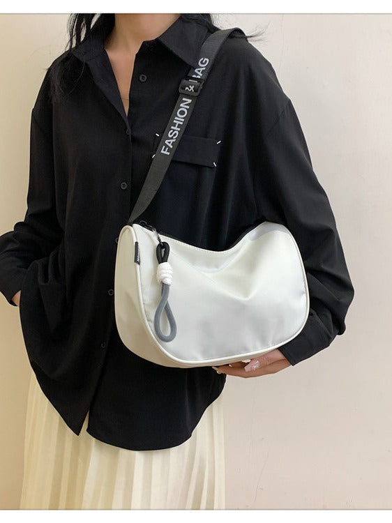 Women's Waterproof Oxford Cloth Dumpling Design Style Crossbody Bags
