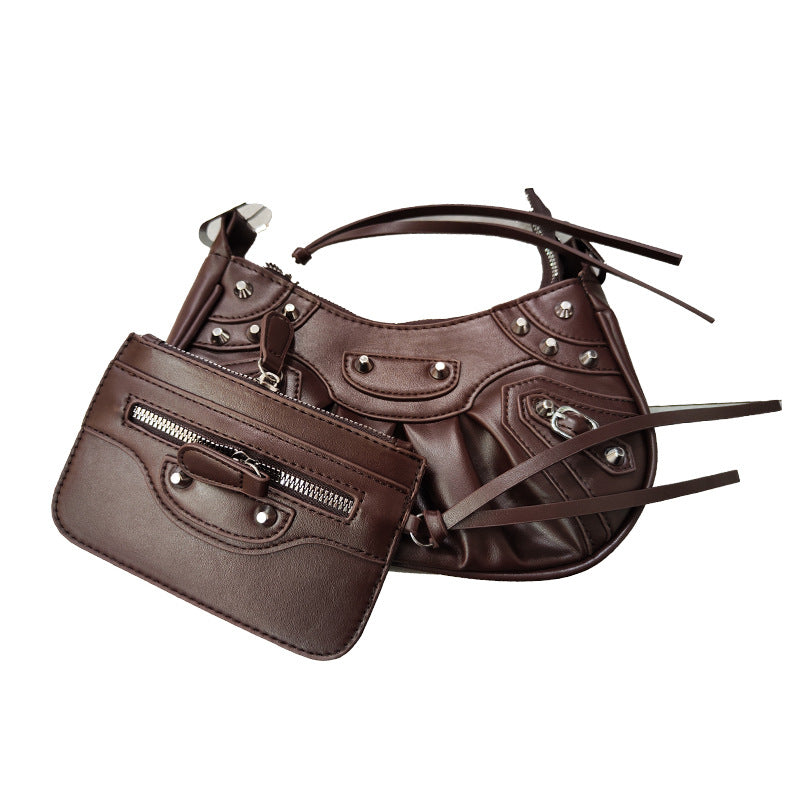 Women's Pleated Crescent Son Mother Retro Rivet Shoulder Bags