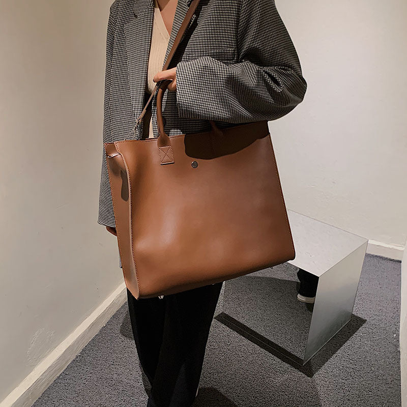 Women's Fashion Simple Large Capacity Retro Portable Crossbody Bags