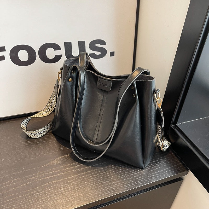 Glamorous Large Capacity Commuter Texture Wide Crossbody Bags
