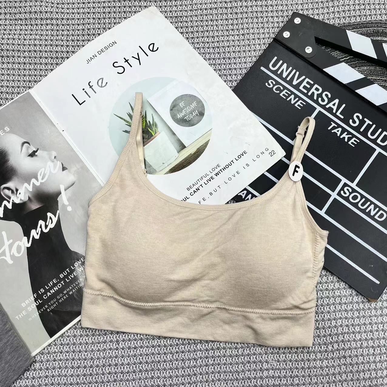 Seamless Beauty Back Underwear Female Cross Spaghetti Straps Chest Bras