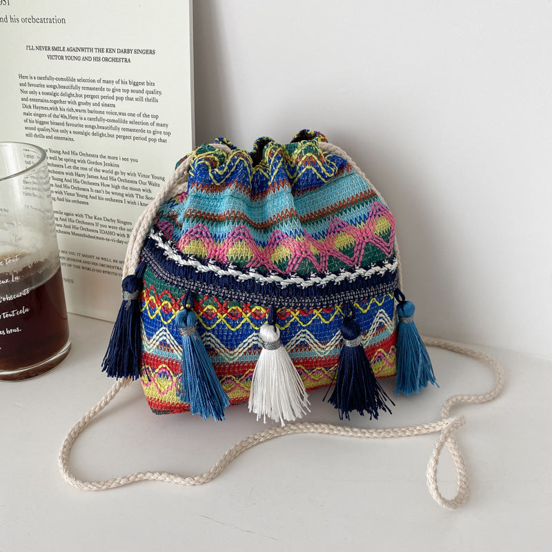 Women's Embroidery Striped Tassel Drawstring Yunnan Vintage Bags