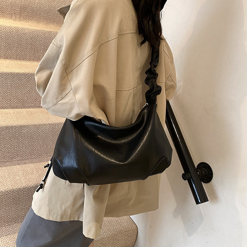 Women's Elegant Beautiful Glamorous Korean Pleated Shoulder Bags