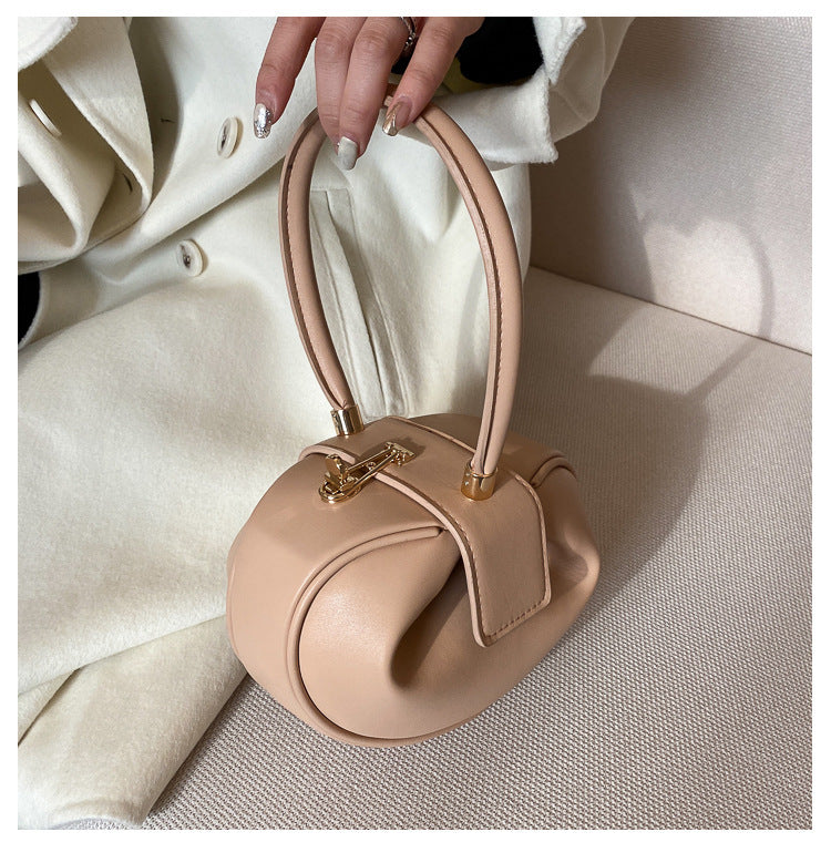 Female Retro Personalized Popular Fashionable Stylish Bags